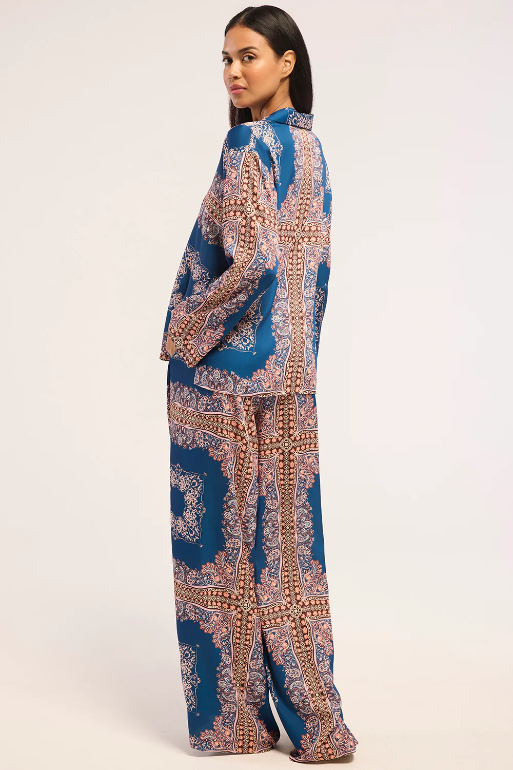 ISME TOP - Image 6