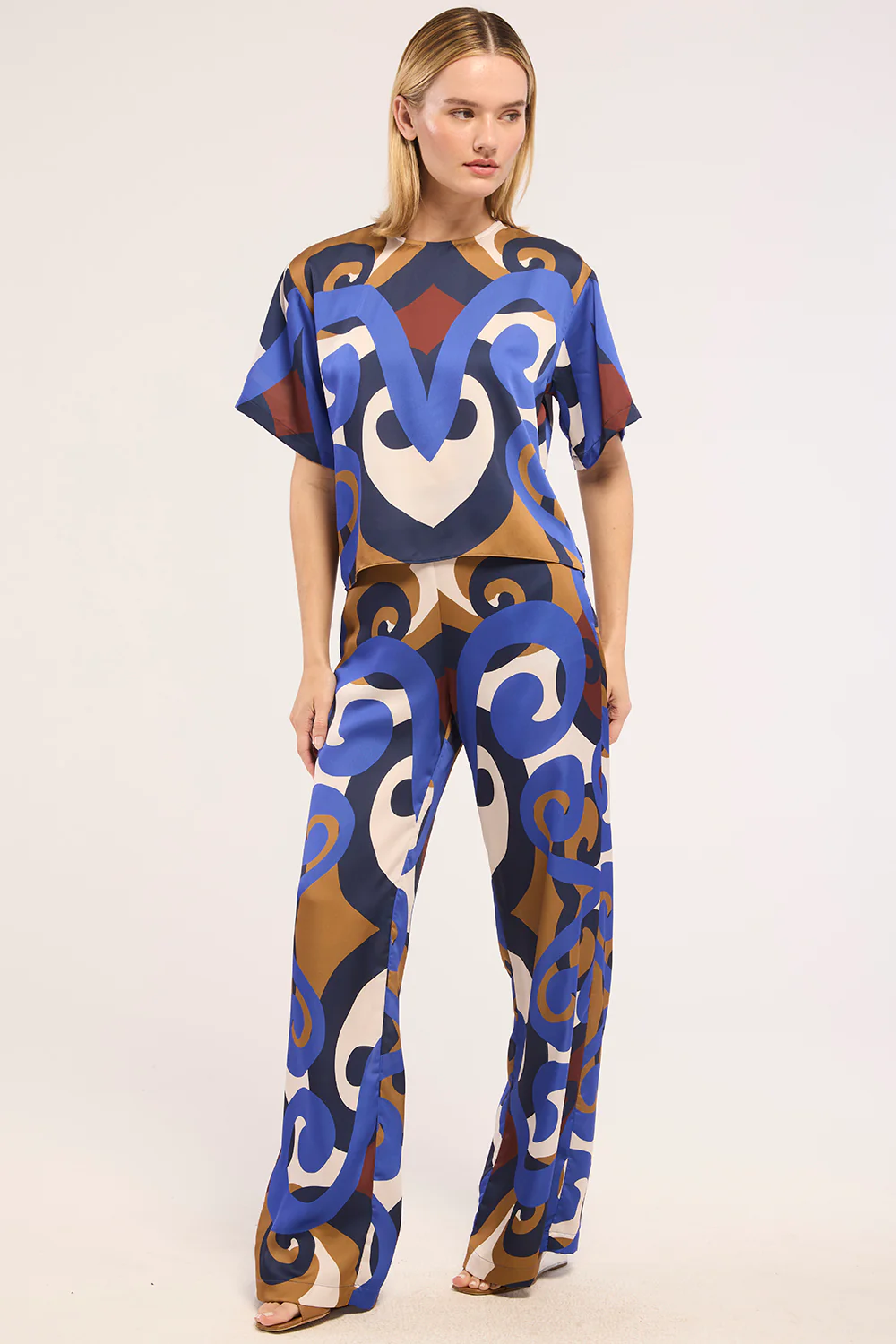 IZZIE PANT - Image 3