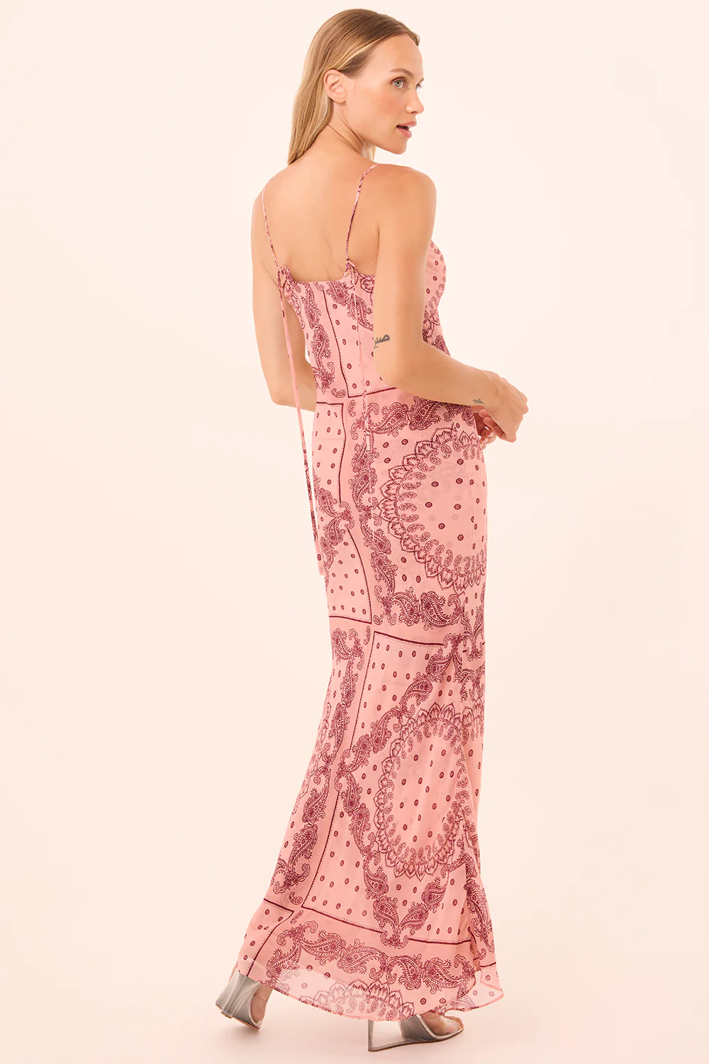 SARIYAH DRESS - Image 6