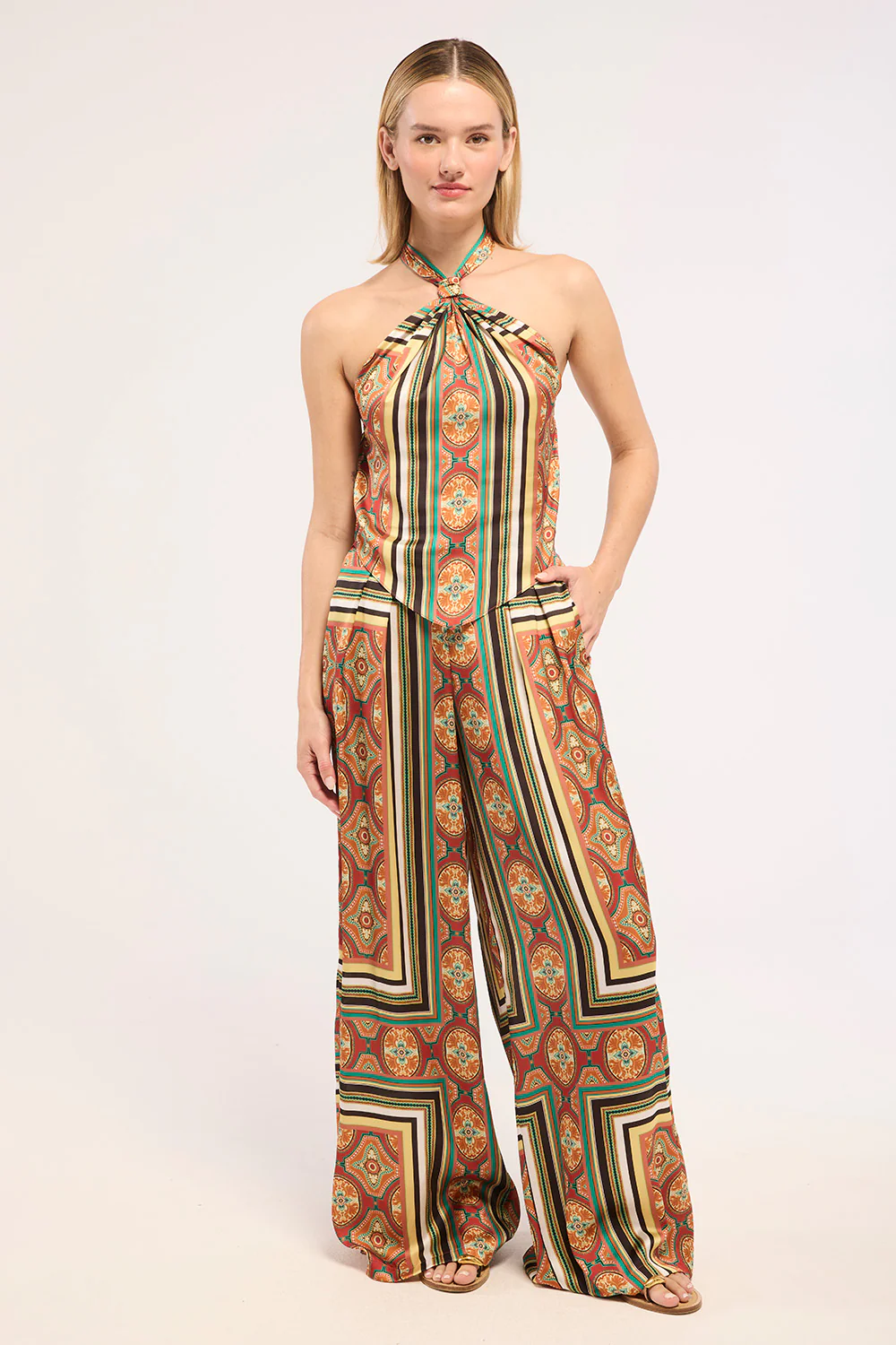 SELENA PANT - Image 3