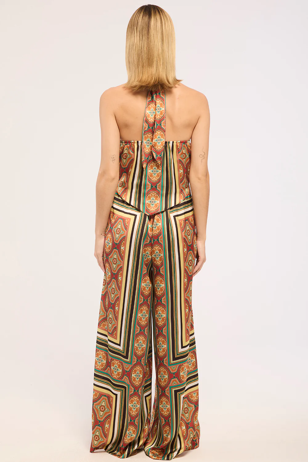 SELENA PANT - Image 6